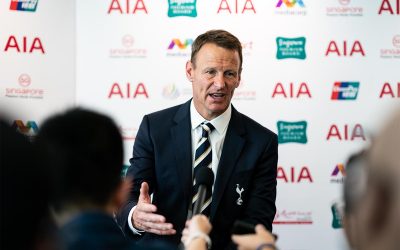 Teddy Sheringham helps launch ICC Singapore, presented by AIA